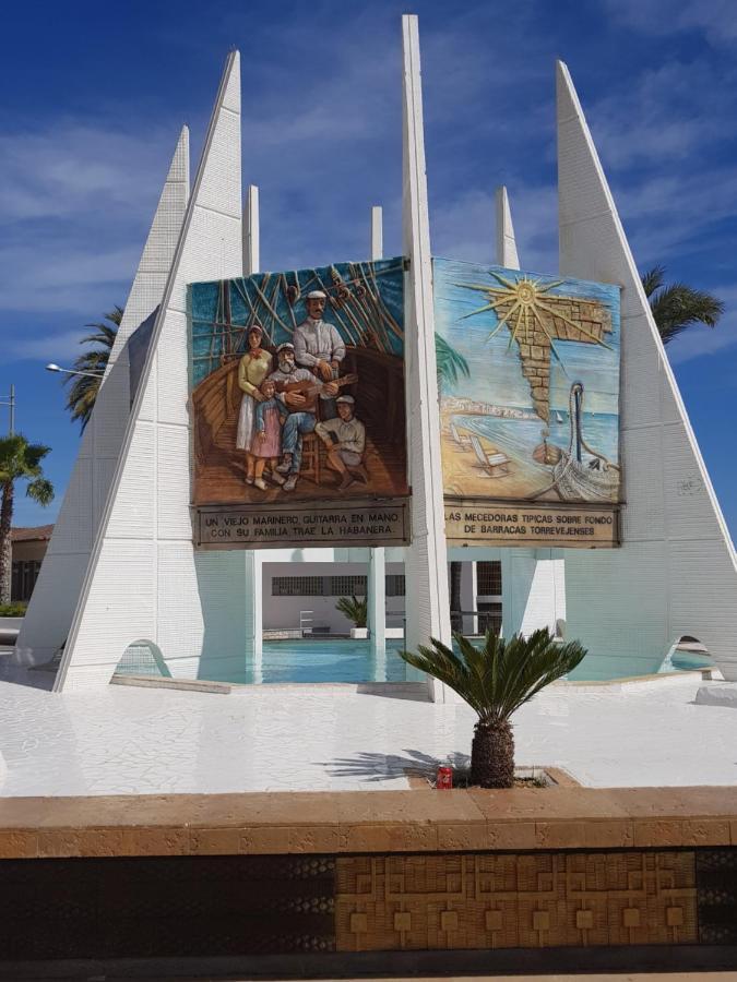 Apartamento Berry Playa Naufragos Torrevieja Dış mekan fotoğraf