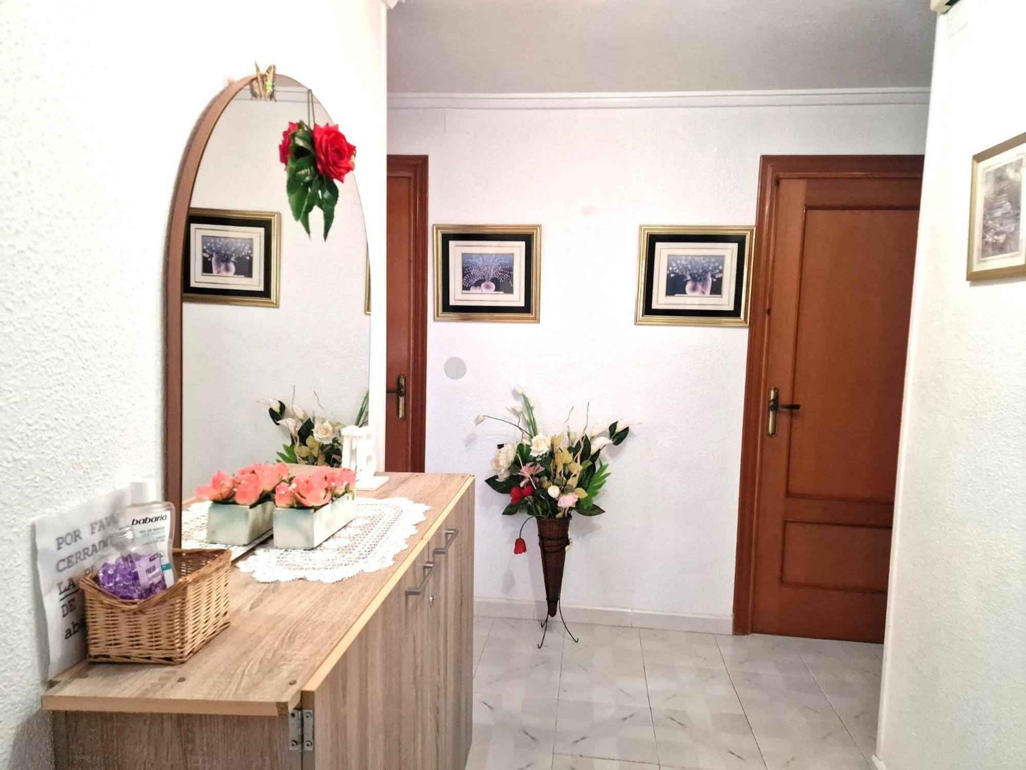 Apartamento Berry Playa Naufragos Torrevieja Dış mekan fotoğraf