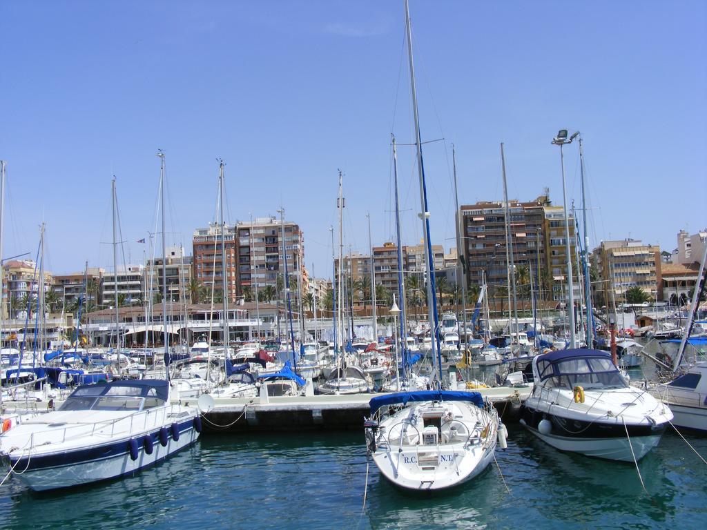 Apartamento Berry Playa Naufragos Torrevieja Dış mekan fotoğraf
