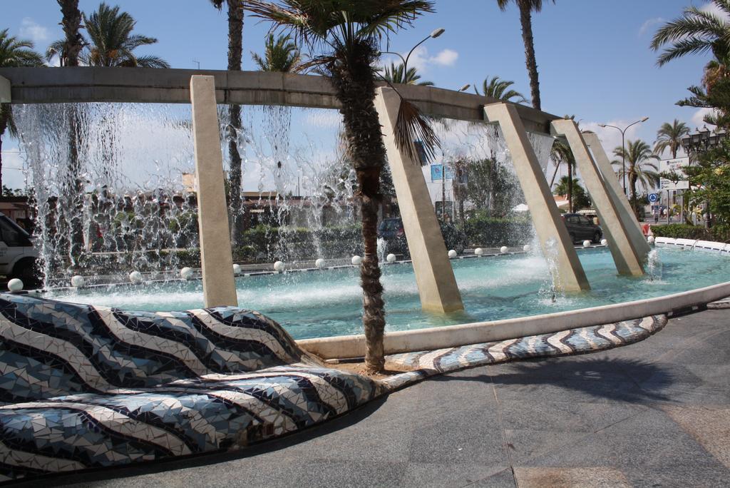 Apartamento Berry Playa Naufragos Torrevieja Dış mekan fotoğraf